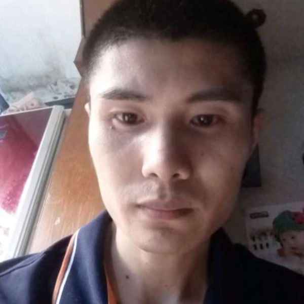 44岁岁重庆单身帅哥 - 那曲吉缘网