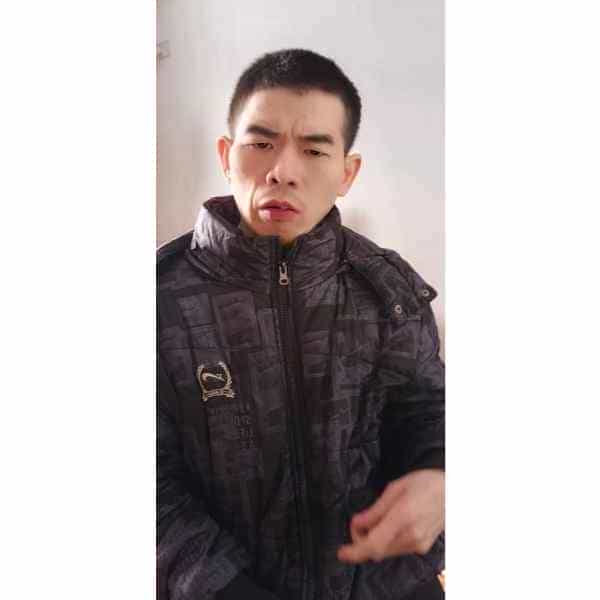 33岁岁四川单身帅哥 - 那曲吉缘网