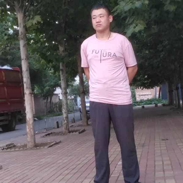 35岁岁河北单身帅哥 - 那曲吉缘网