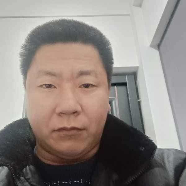 35岁岁四川单身帅哥 - 那曲吉缘网
