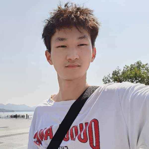 24岁岁云南单身帅哥 - 那曲吉缘网