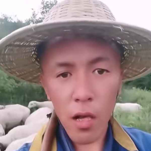35岁岁山西单身帅哥 - 那曲吉缘网