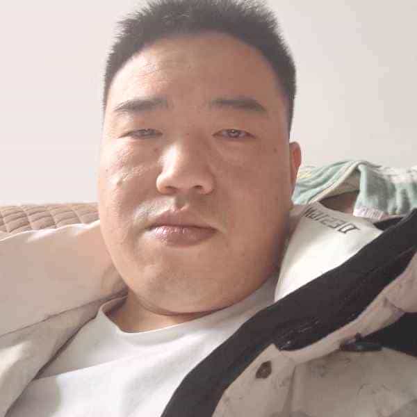 37岁岁湖南单身帅哥 - 那曲吉缘网