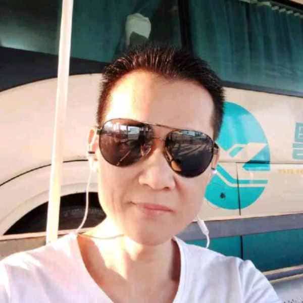 35岁岁广东单身帅哥 - 那曲吉缘网
