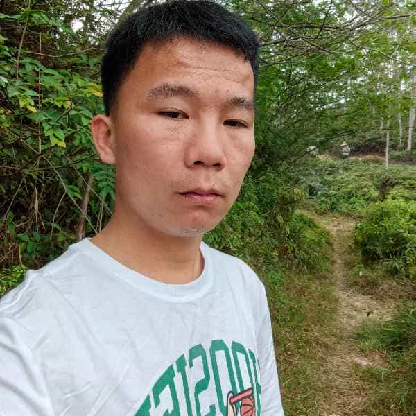 35岁岁广东单身帅哥 - 那曲吉缘网
