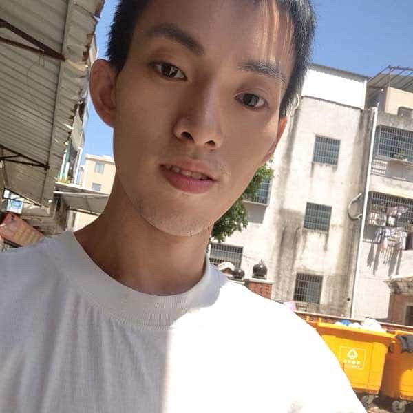 27岁岁福建单身帅哥 - 那曲吉缘网