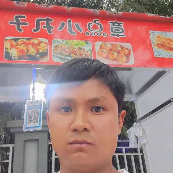 36岁岁陕西单身帅哥 - 那曲吉缘网