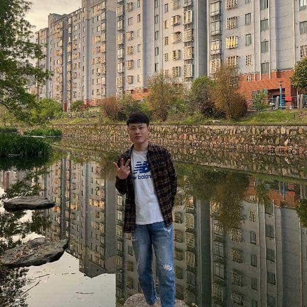 24岁岁河南单身帅哥 - 那曲吉缘网