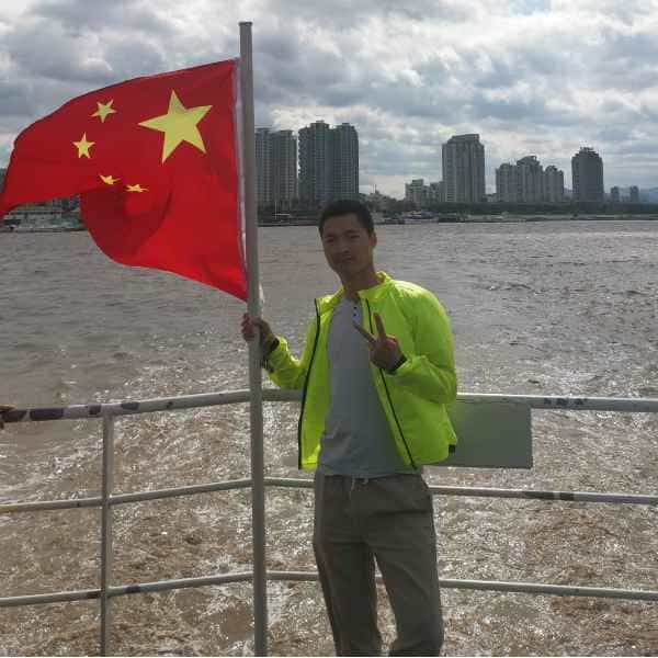 31岁岁浙江单身帅哥 - 那曲吉缘网