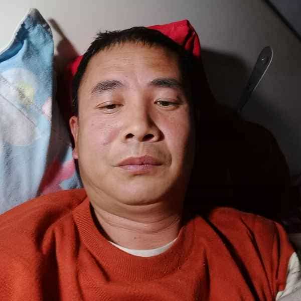 48岁岁山西单身帅哥 - 那曲吉缘网