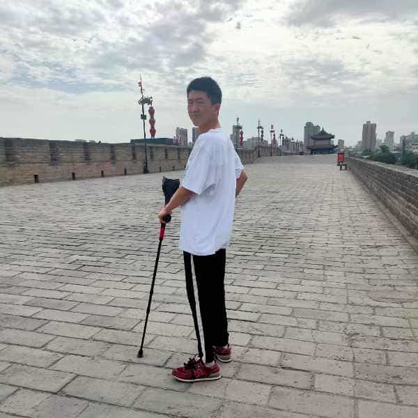30岁岁陕西单身帅哥 - 那曲吉缘网