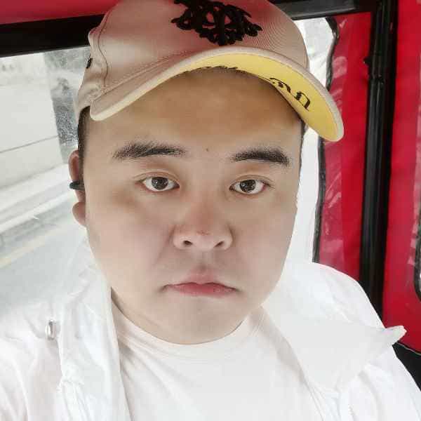 37岁岁陕西单身帅哥 - 那曲吉缘网