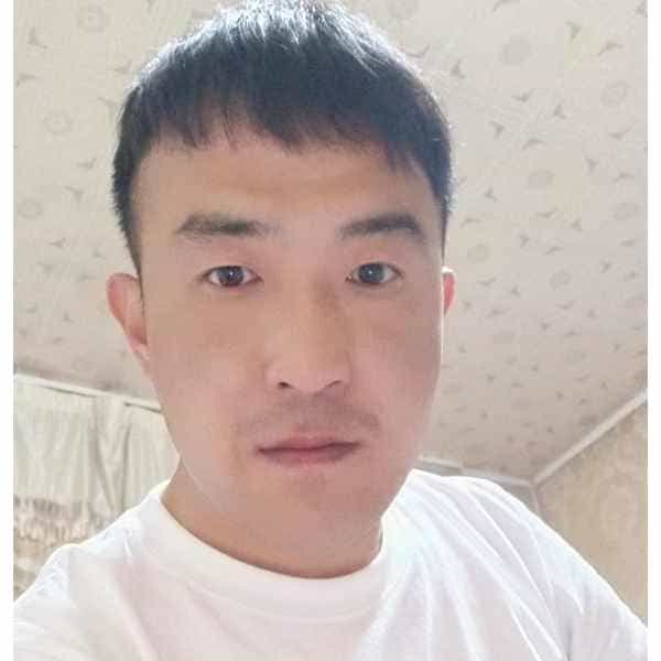 35岁岁山西单身帅哥 - 那曲吉缘网