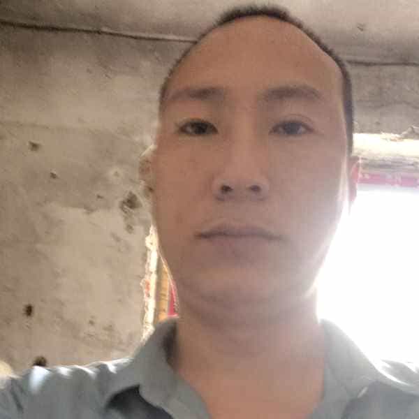 40岁岁重庆单身帅哥 - 那曲吉缘网