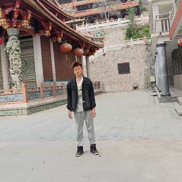 28岁岁江西单身帅哥 - 那曲吉缘网