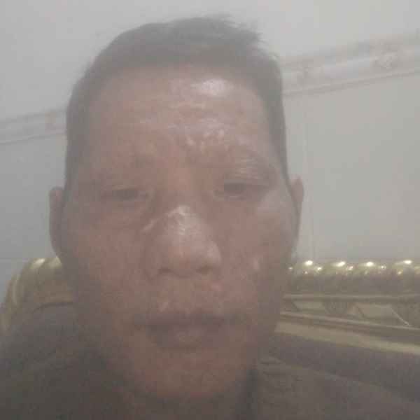 33岁岁广西单身帅哥 - 那曲吉缘网