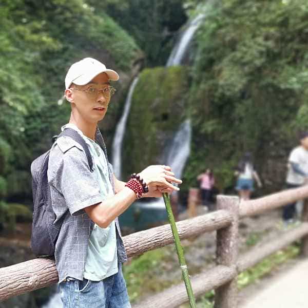29岁岁四川单身帅哥 - 那曲吉缘网
