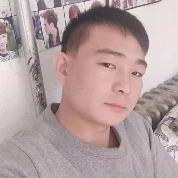 33岁岁河北单身帅哥 - 那曲吉缘网