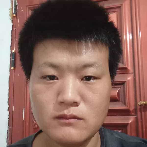 32岁岁江苏单身帅哥 - 那曲吉缘网
