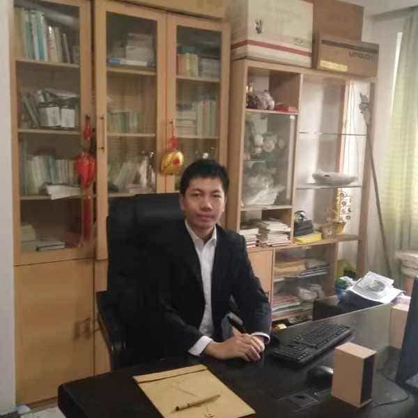 33岁岁福建单身帅哥 - 那曲吉缘网