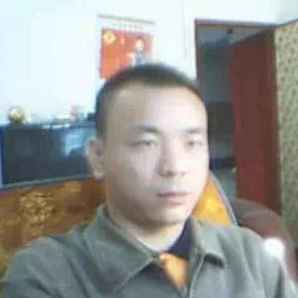 42岁岁湖南单身帅哥 - 那曲吉缘网
