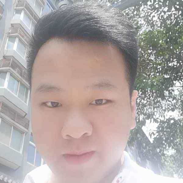 35岁岁陕西单身帅哥 - 那曲吉缘网