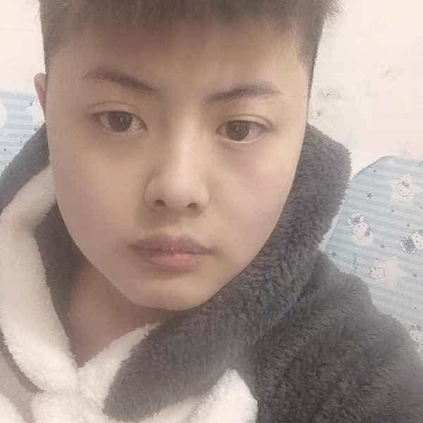 28岁岁陕西单身帅哥 - 那曲吉缘网