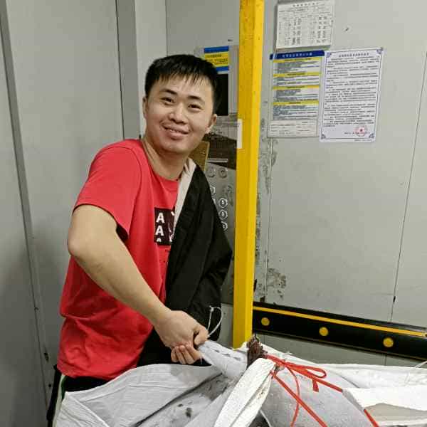 31岁岁福建单身帅哥 - 那曲吉缘网