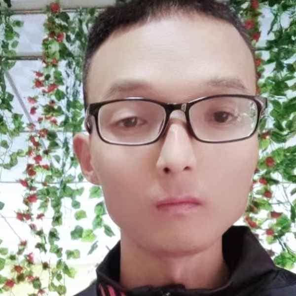 37岁岁陕西单身帅哥 - 那曲吉缘网