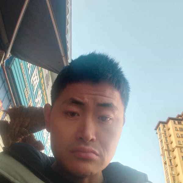 38岁岁湖北单身帅哥 - 那曲吉缘网