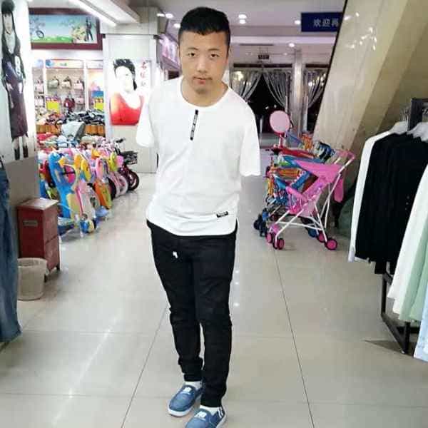 35岁岁河南单身帅哥 - 那曲吉缘网