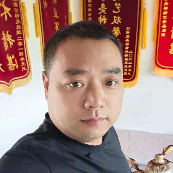 44岁岁江苏单身帅哥 - 那曲吉缘网