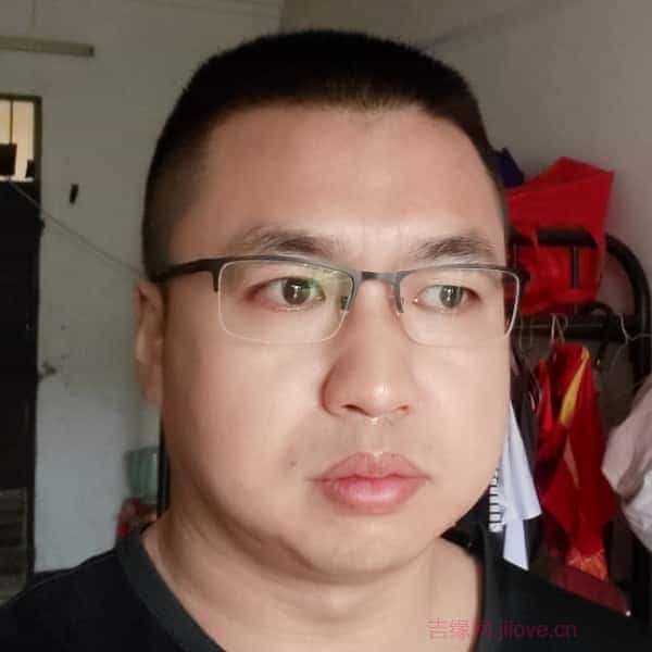 38岁岁湖南单身帅哥 - 那曲吉缘网