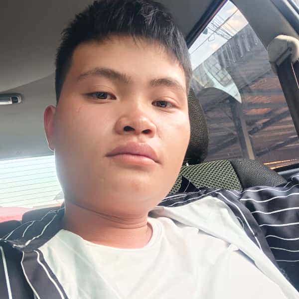 25岁岁贵州单身帅哥 - 那曲吉缘网