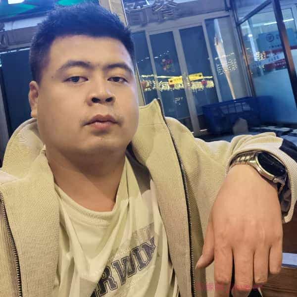 34岁岁陕西单身帅哥 - 那曲吉缘网